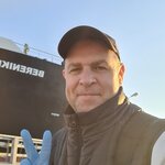 Дмитрий Дубина